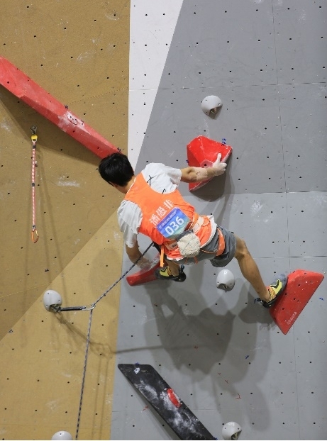 攀岩全锦赛暨全运会攀岩资格赛在武汉收官 23支