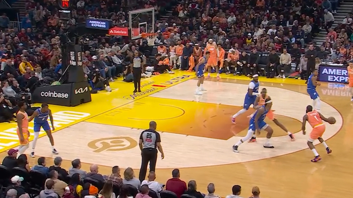 哈登与米切尔化学反应爆发 骑士战绩飙升冲击季